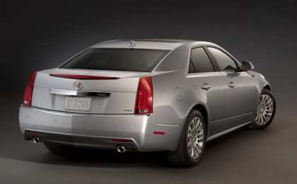 Cadillac представил обновленные CTS и CTS-V 2013