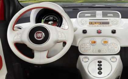 Fiat опубликовал первые фото электрокара 500е