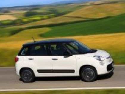 В Европе уже можно заказывать компактвэн Fiat 500L