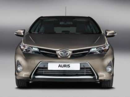 Toyota Auris нового поколения дебютирует на Парижском автосалоне