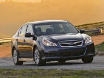 Компания Subaru представит на автосалоне в Нью-Йорке обновленные модели Legacy и Outback