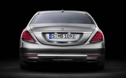 Mercedes показал официальные фото S-Class W222