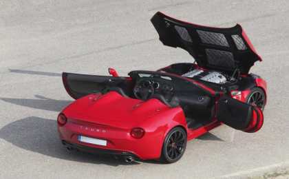 Tauro V8 Spider - новый спорткар от испанцев