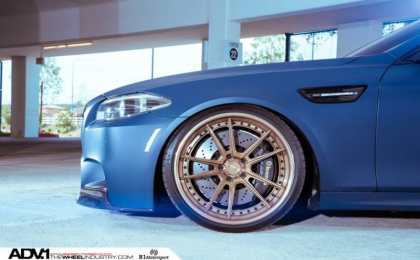 BMW M5 F10 в исполнении R1 Motorsport