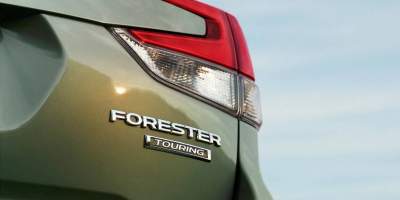 Subaru показала оптику кроссовера Forester нового поколения 