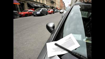 Украинские водители снова будут получать "письма счастья"