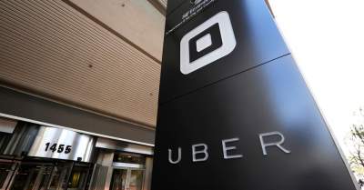 Uber закроет свой сервис доставки посылок на такси