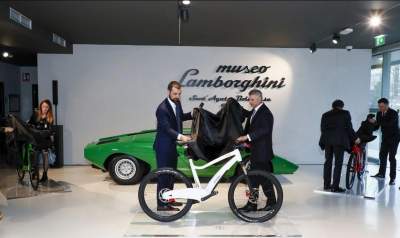 Lamborghini показали новые электрические велосипеды