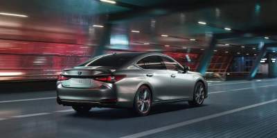 Lexus представил седан ES седьмого поколения